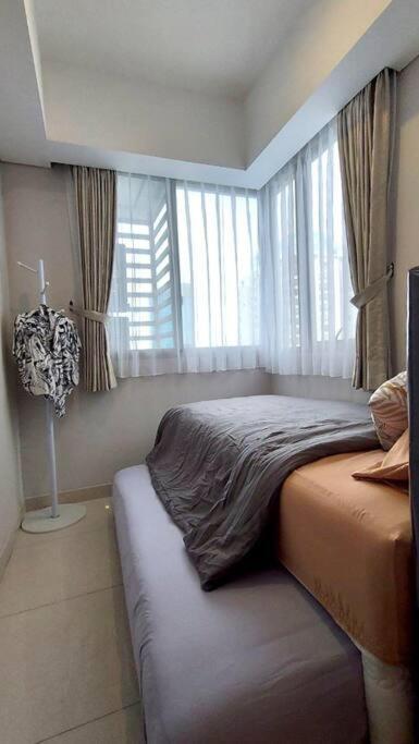 2 Bed Room Apartment In West Джакарта Екстер'єр фото