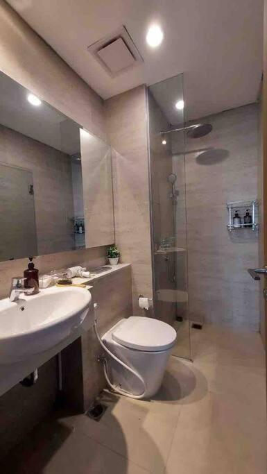 2 Bed Room Apartment In West Джакарта Екстер'єр фото